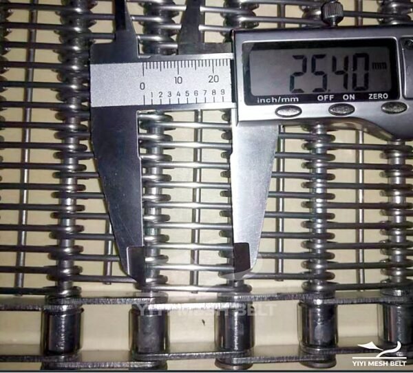 Eye Link Belt pitch 25.4 mm / 1.000 in measured