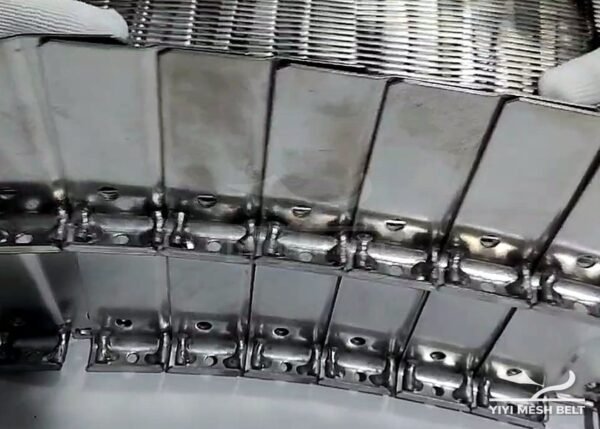 Upper and Lower Stacking Engagement Test – Self-Stacking Belt