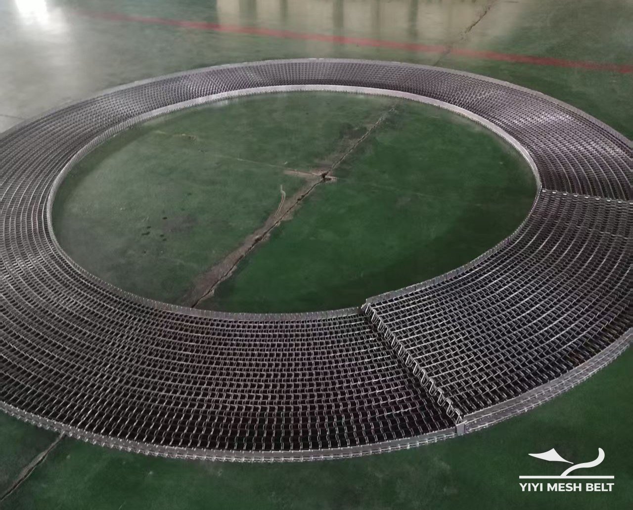 Side Driven Belt laid in a turn for a geometry check
