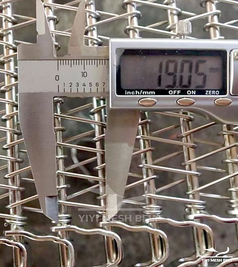 Small Radius Spiral Freezer Belt pitch Inner pitch 19.05 mm / 0.750 in measured