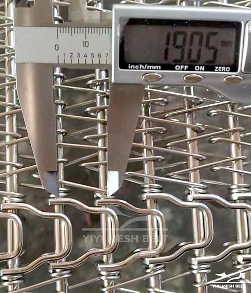 Small Radius Spiral Freezer Belt pitch Middle pitch 19.05 mm / 0.750 in measured