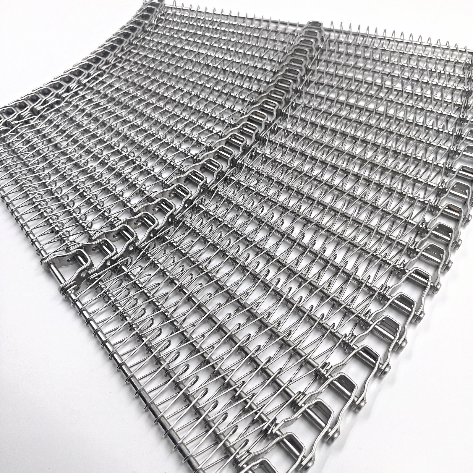 Small Radius Spiral Freezer Belt side links and spiral overlay