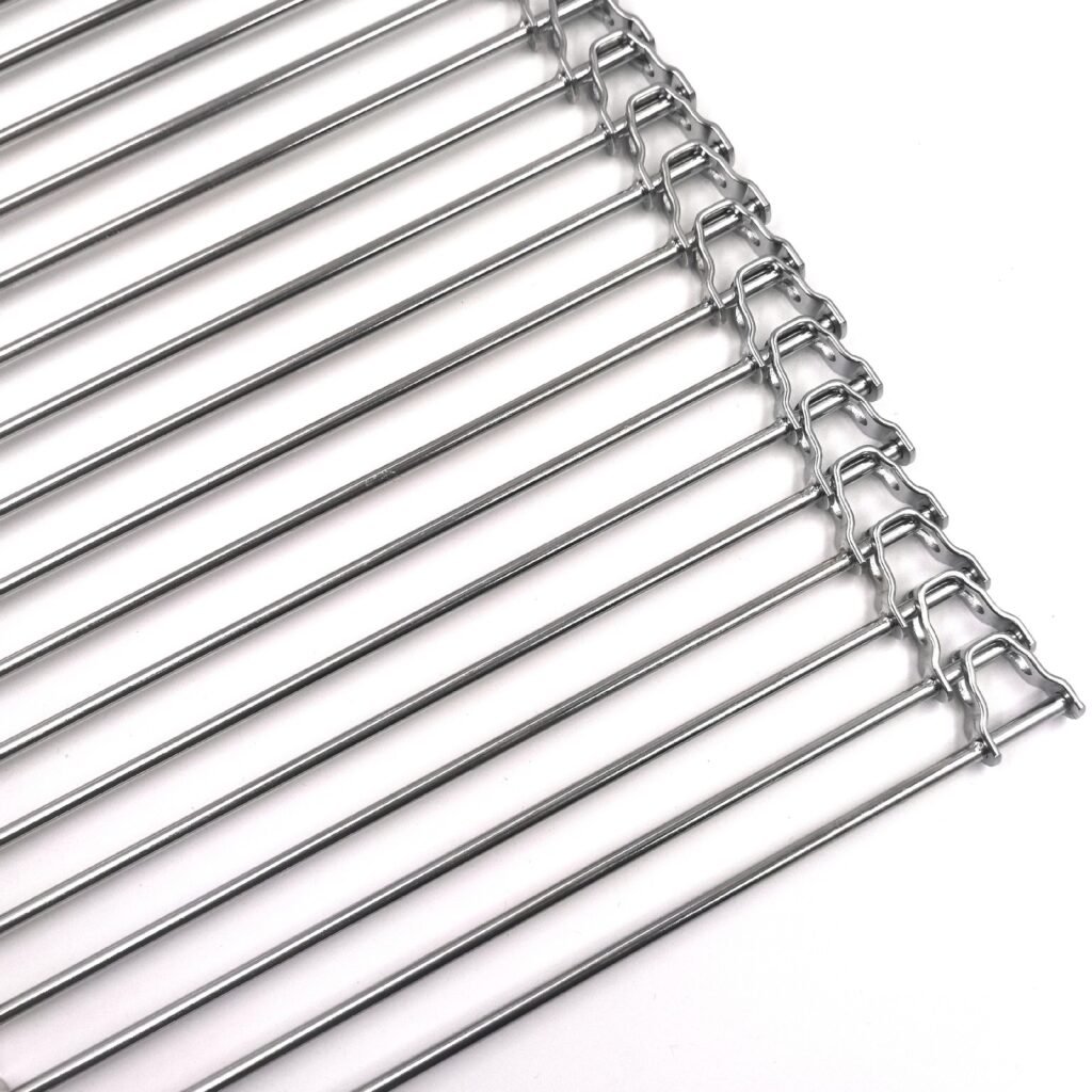 Standard spiral freezer belt cross rods and edge links for comparison