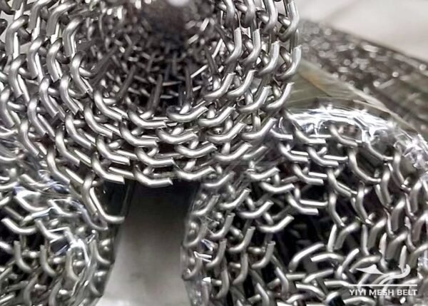 Edge Finish Inspection – Trapezoidal Mesh Belt